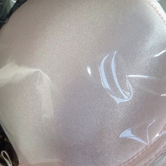 🔥(2) Pale Pink Baci®️ Deep Plunge Bra Lot of - Picture 3 of 4
